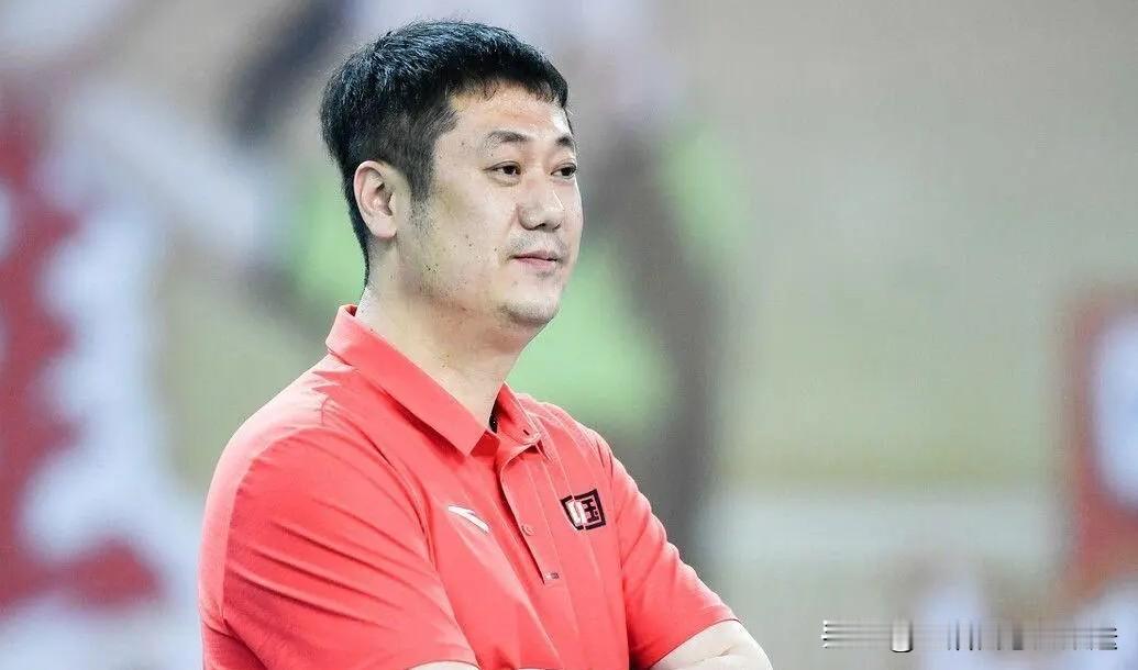 女排四强局面，说明了一个问题，国家队教练不如省市队教练。全运会女排1/4决赛，赵