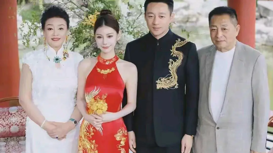 汪大爷与兰大妈，差别太大了！