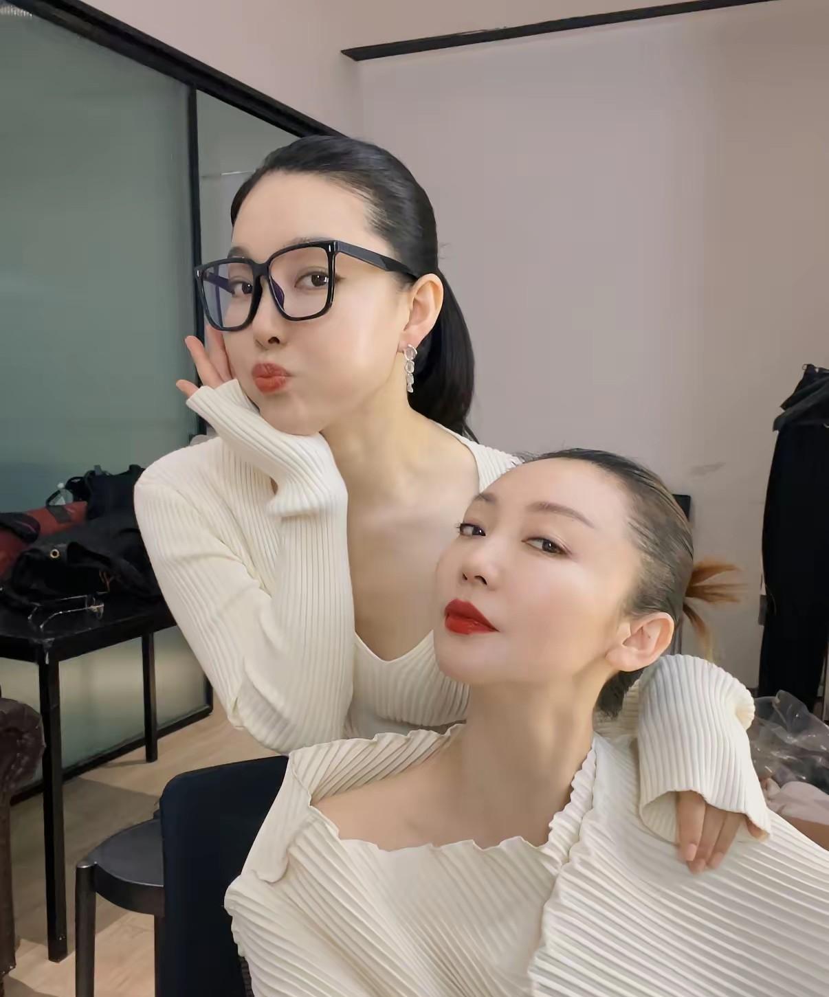 终于知道9.3晚会的导演是谁了不是赵大治，也不是于蕾而是韩真和周莉雅作为著