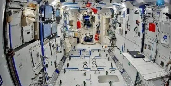 为什么最近全世界其他国家都不再提起中国的空间站了？因为他们不敢再提，跟国际空间站