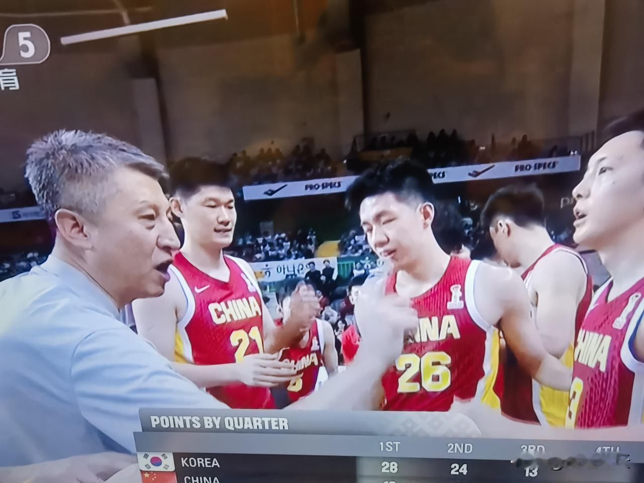 这是打了些什么东西？中国男篮竟然落后韩国男篮30分！不得不佩服郭士强的选人了！让