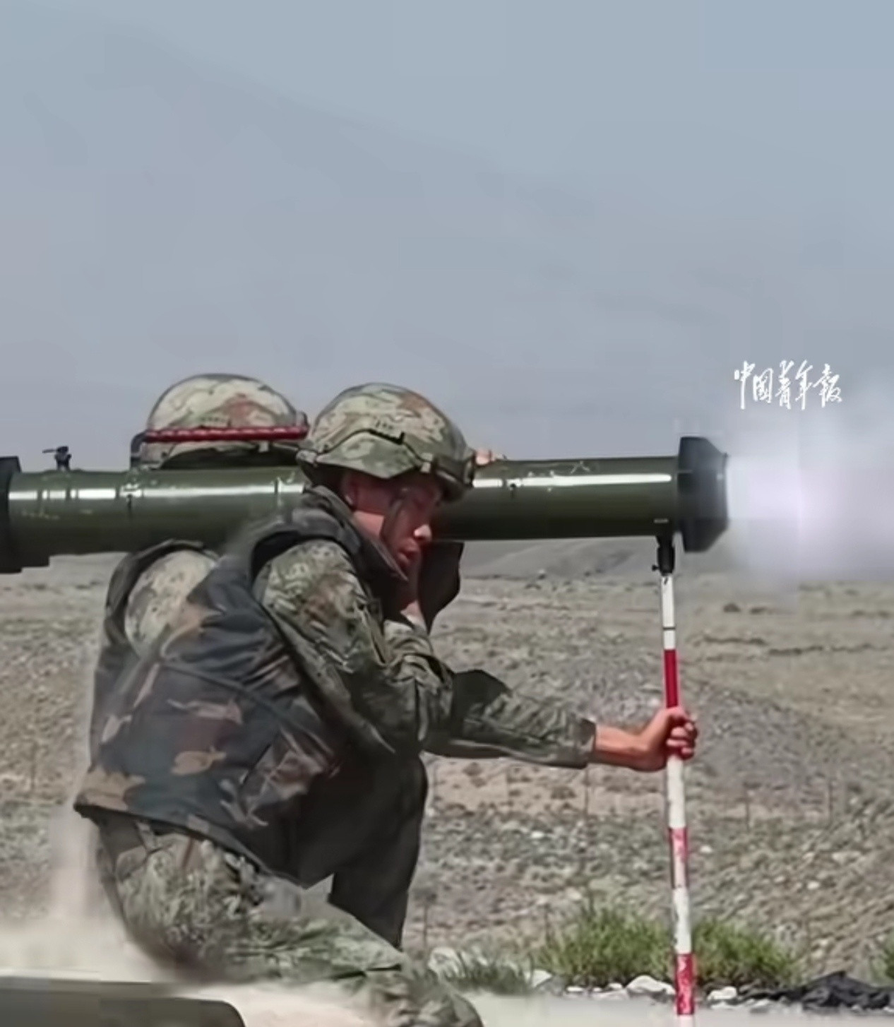 每天认识一件兵器打了一地的筒子
