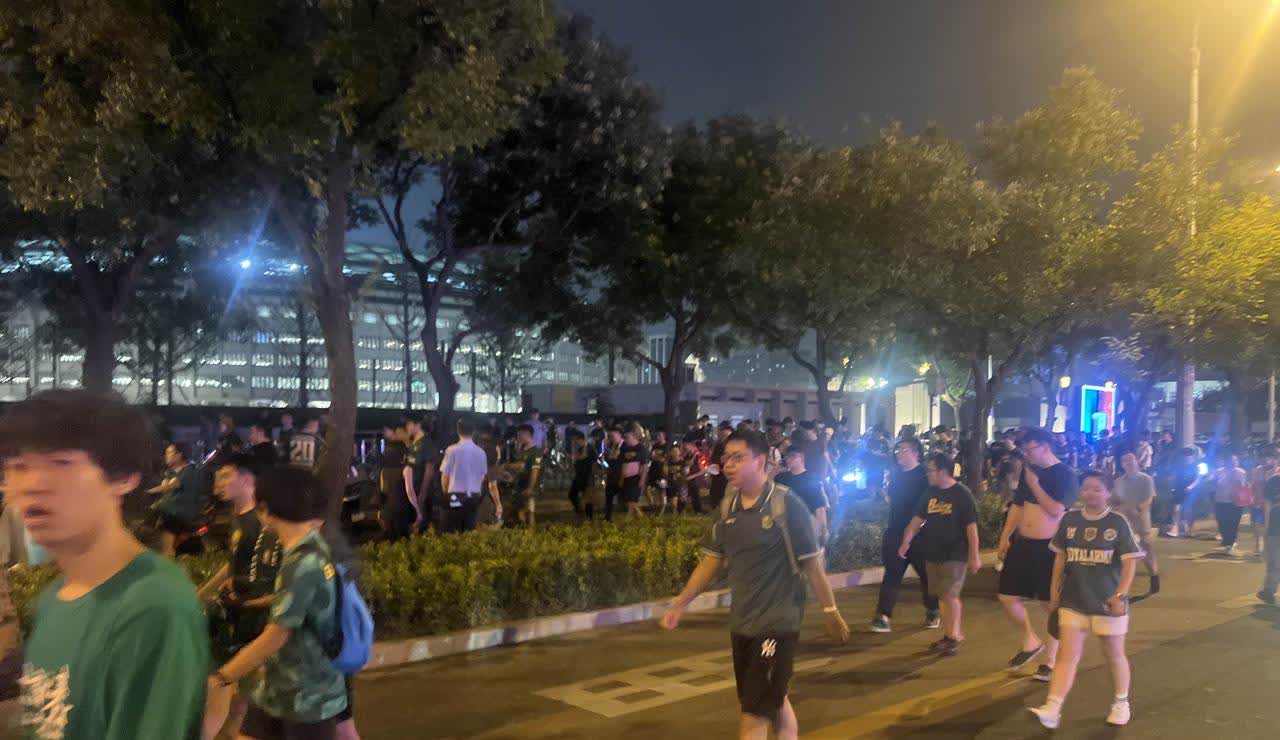 国安的溃败，主教练塞蒂恩负有不可推卸的责任……按部就班，当计划赶不上变化的时候，