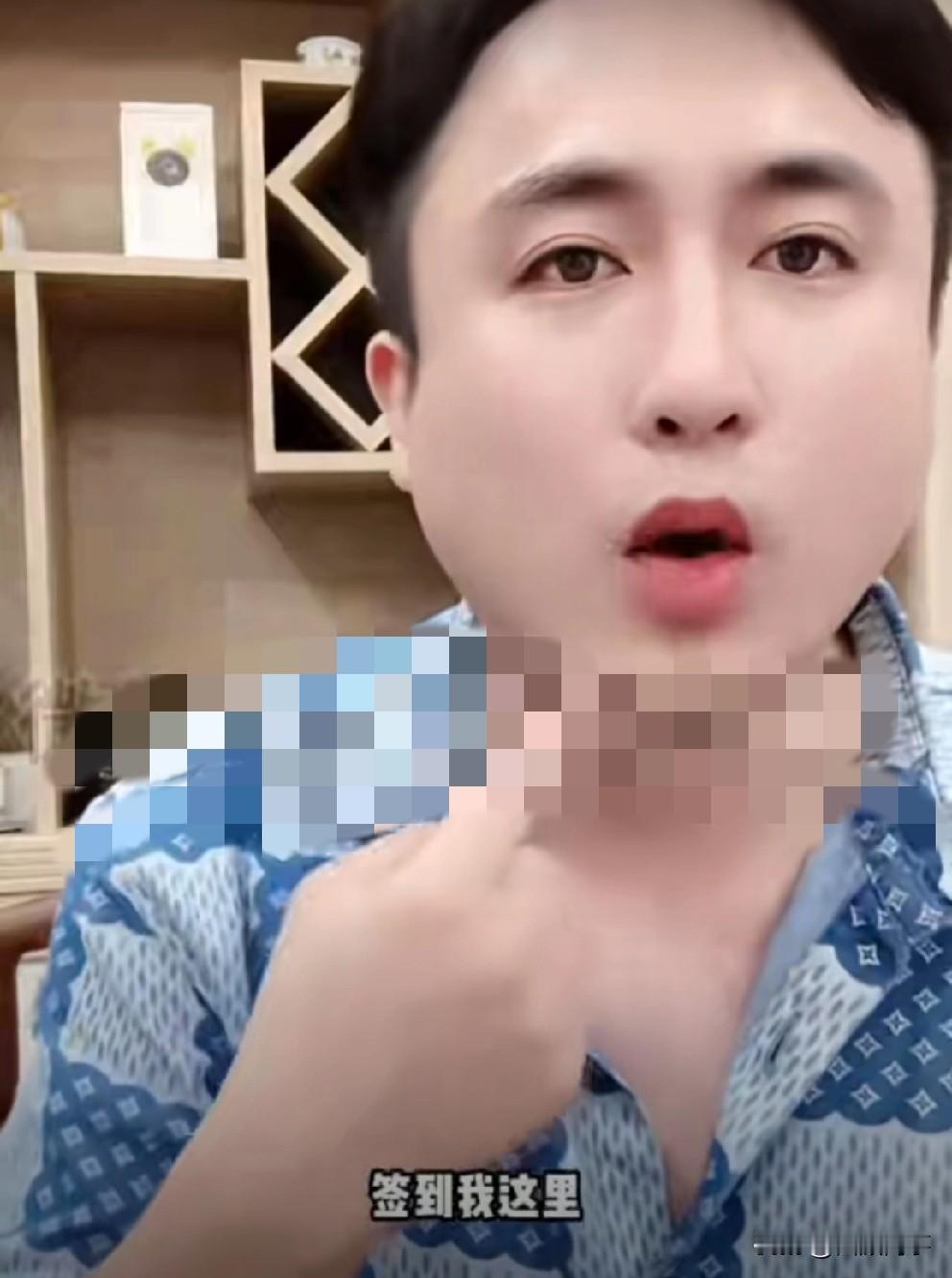 雷少吐槽散打哥如今落魄，谁都能指鼻子损他两句并不好！只要散打不踩你，你们这帮徒弟