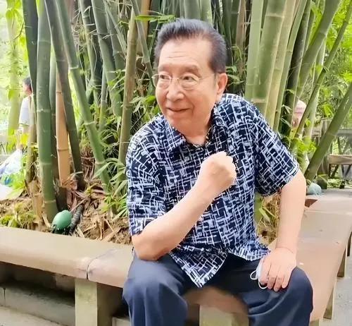 李天一赌博巨亏，母亲涉嫌违法，李双江养老院身影惹人怜！2025年7月，一则惊人