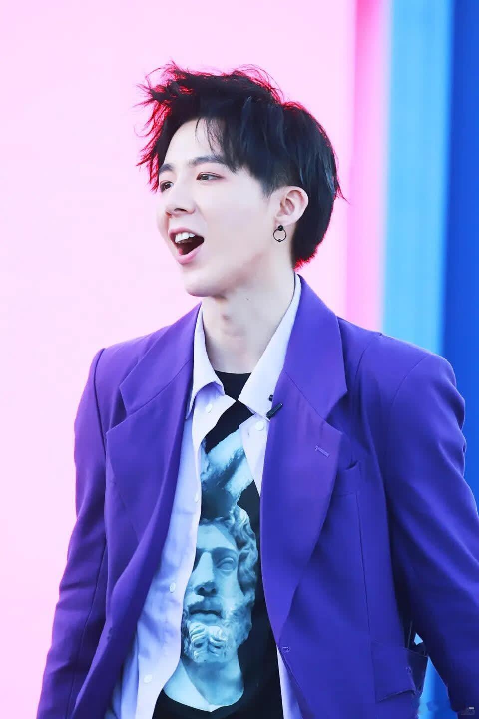 刘宇宁没当伴郎，却赢麻了！刘宇宁“当不了伴郎”爆梗背后，是内娱友情天花板吧！