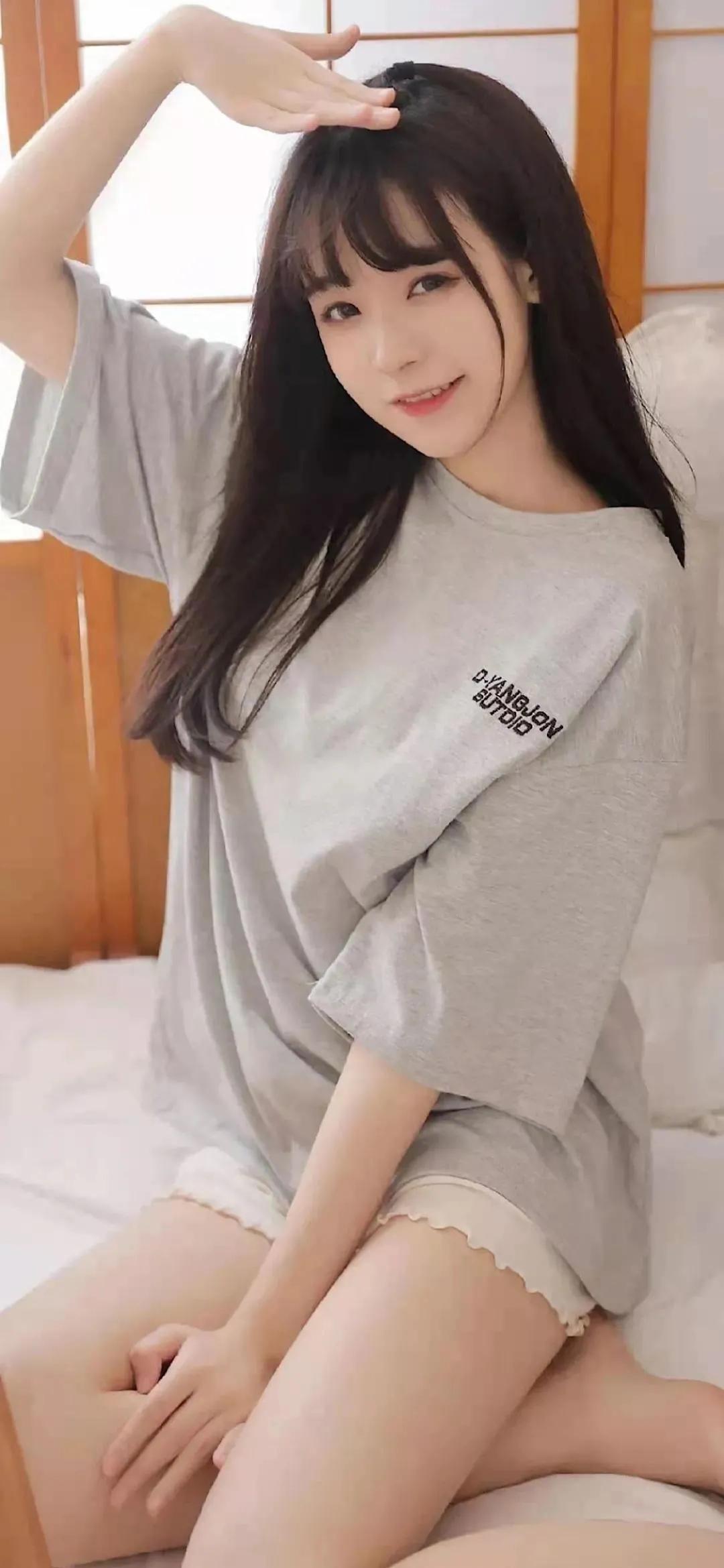 笑话：女同事老公今晚下班在楼下堵我，问我是不是和他老婆有事，说昨晚她一宿没回家，