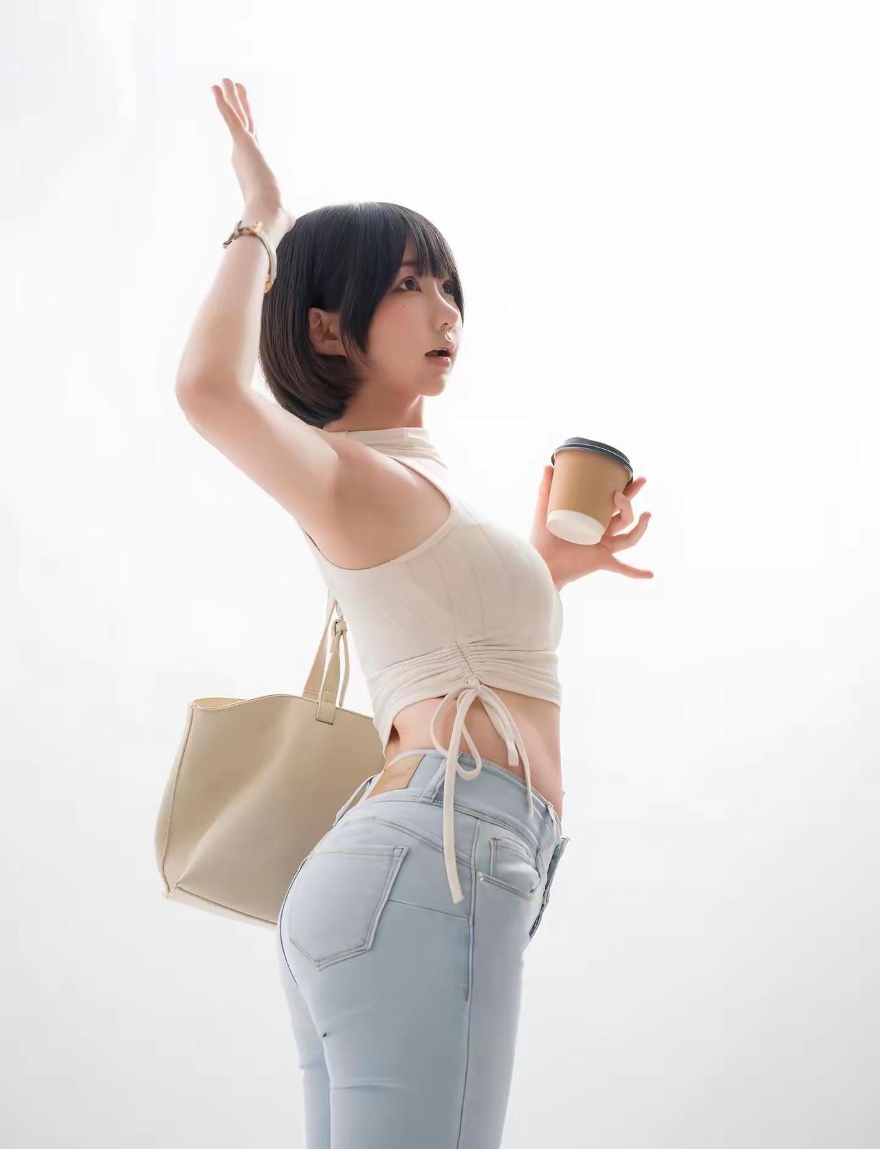 元气少女穿搭指南，清新咖啡色，元气满满的一天！🌞☕️微胖才是天花板，圆润的美。