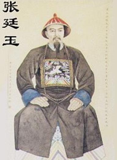 “清朝最卷打工人”张廷玉：36年零请假、零差评、零绯闻——他是雍正的“人形Exc