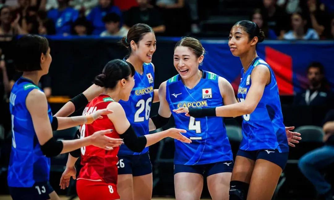 女排世联赛香港站中国女排最大的对手竟然是郎平的徒弟6月18日女排世联赛第二周的