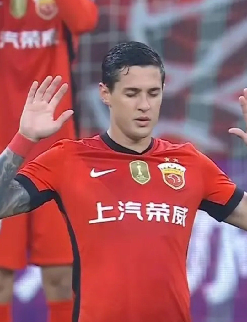 这次海港不丢人，在阵容不整，数名主力缺席的情况下，能从客场逼平柔佛带回宝贵的一分