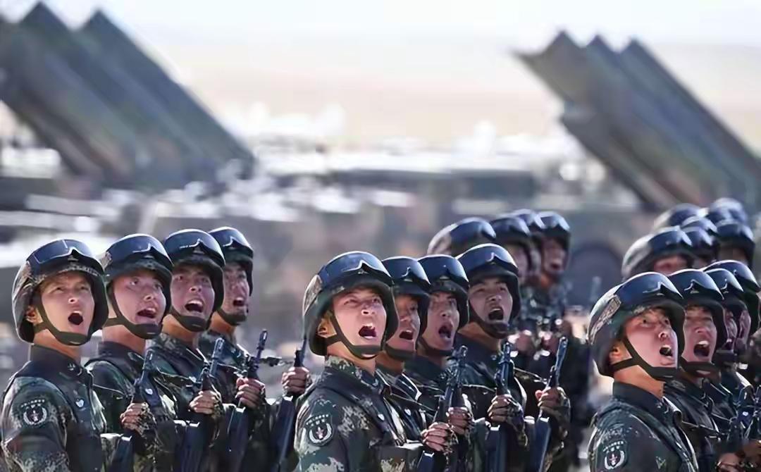 基辅防空彻底崩盘，乌军精锐被打残，解放军激光舰亮剑，震慑南海当下全球