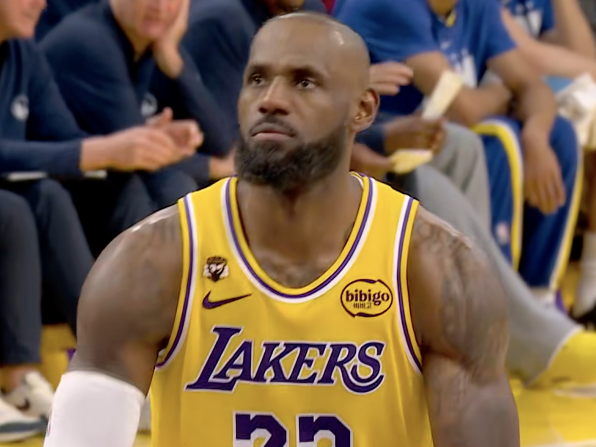 今天的詹姆斯：17投6中三分球7中2罚球7中620分7篮板10助攻1抢断1盖