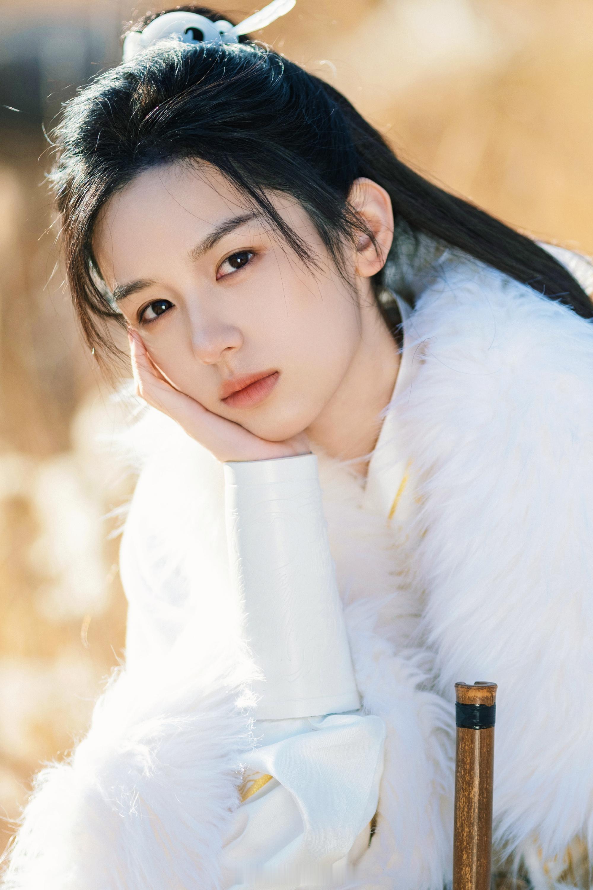 周也唯美古风写真精选