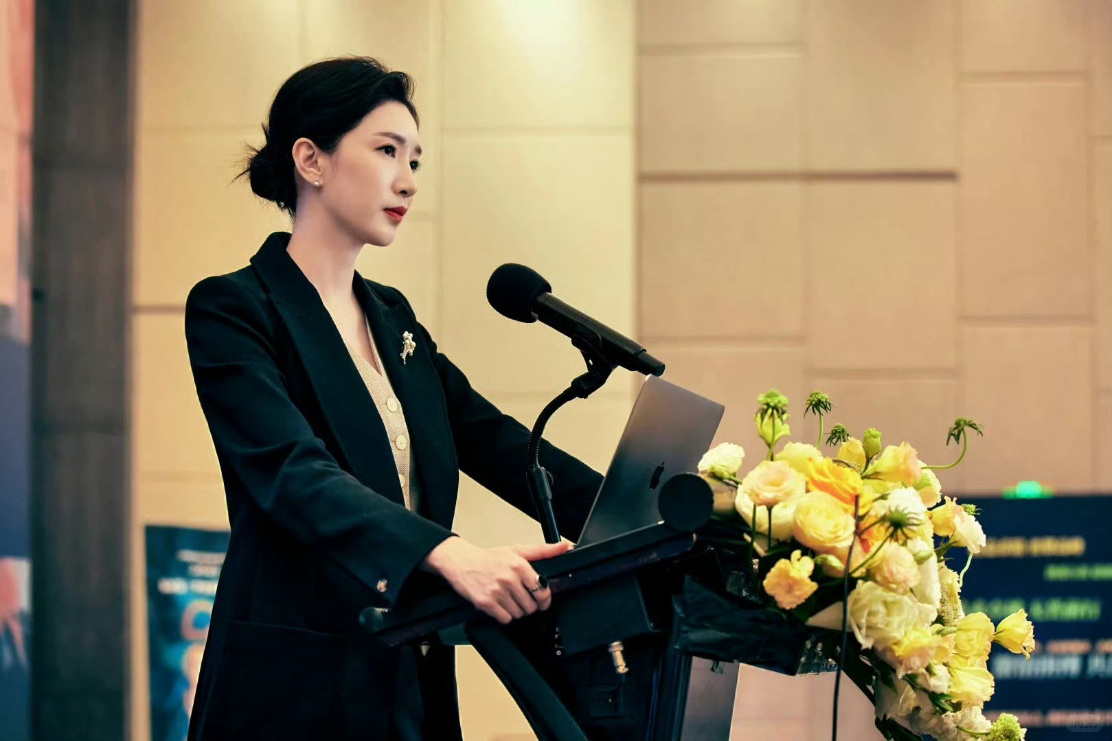 江疏影这才是演员最好的状态江疏影女性本位意识江疏影饰演的赵玫太有女性本位感！不