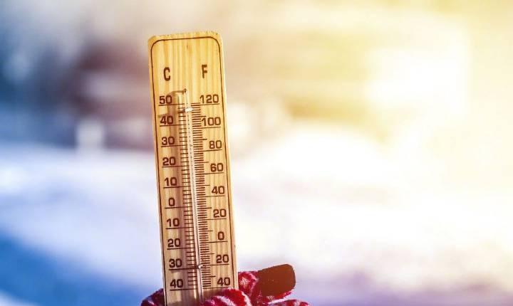 ​​11月7日起，北京已开始供热系统试运行。冬季供暖期，供暖水串入自来水的情况偶