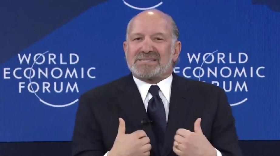 美国商务部长卢特尼克在达沃斯论坛上说："你们为什么要发展太阳能和风能？欧洲自己都