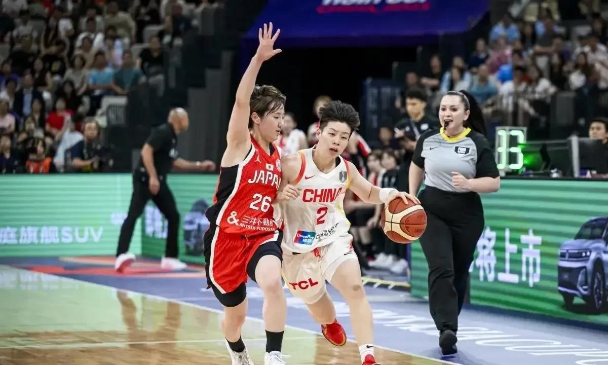女篮王牌后卫李缘这是怎么了！打日本出场3分钟0分，正负值-8，主帅宫鲁鸣的爱徒不