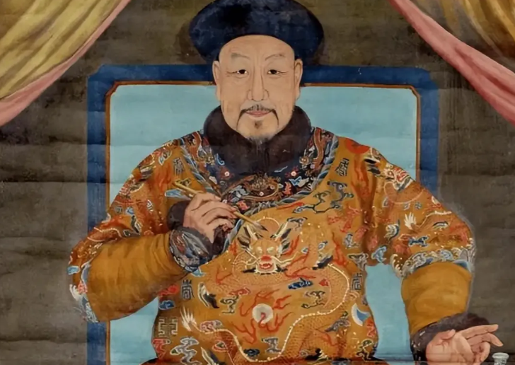 1750年，79岁的张廷玉被抄家，当乾隆得知当场抄出的白银竟然有36.2万两时，