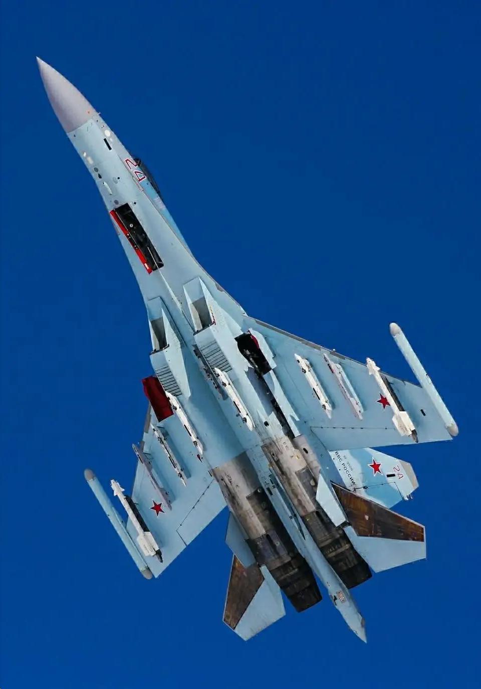 24架苏-35该怎么处理，现在成了一个让我方人头疼的问题，只要我们松口，俄罗斯，