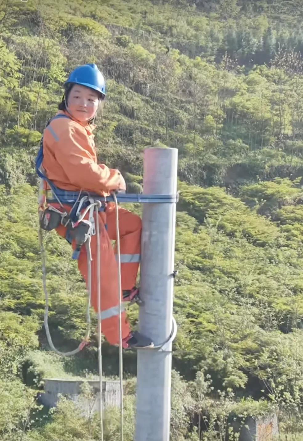 我表姐家的女孩子上大学也是学电力的，家里有没有电力方面的人际关系，毕业后是不是也