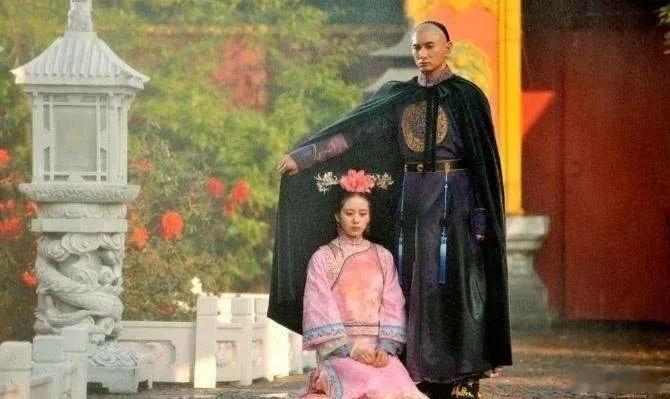 中国电视剧的8大规律:1.做错事长跪不起一定下雨2.上床一次准会怀孕3.只要咳嗽