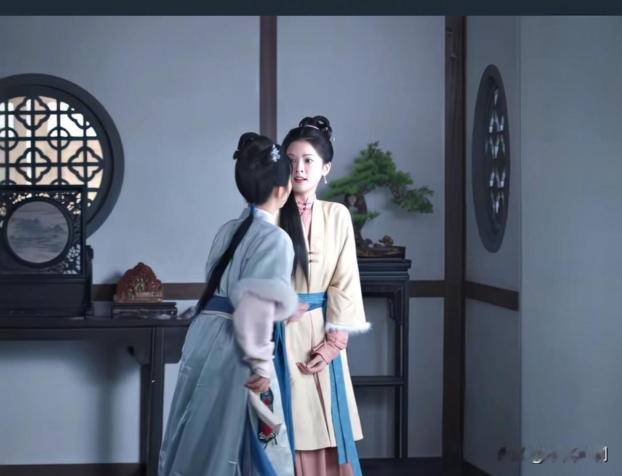 兰香如故：主家纯恨夫妻内斗，丫鬟生存太难了。许兰香每天打工cpu都快干烧了，大
