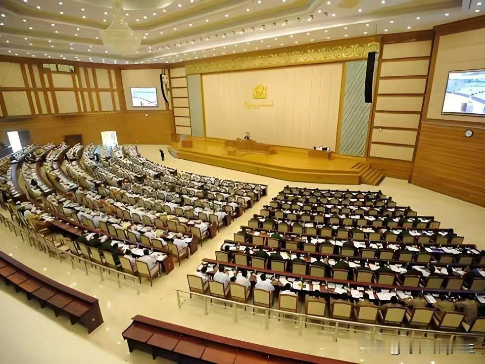 今天传来缅甸联邦议会下议院终于选举产生新任正、副议长的最新消息。缅甸联邦议会下议