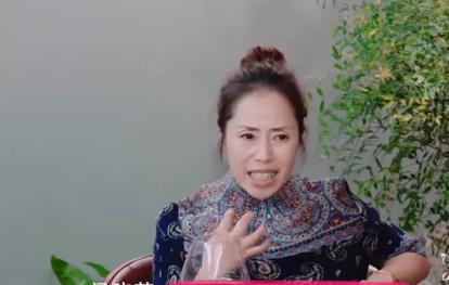 住在女儿家，到底有多憋屈？音乐人三宝的丈母娘，当场就哭了。万千惠妈妈说：“