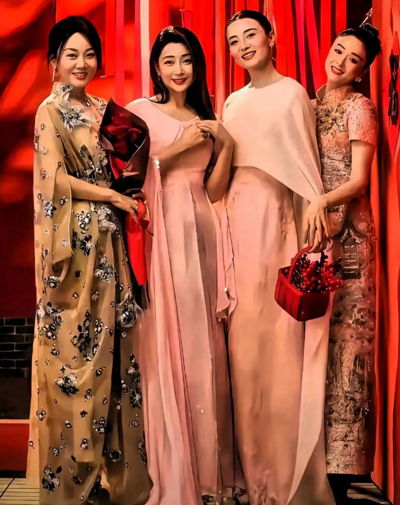 假如这四个美女没结婚，你愿意娶哪一个？