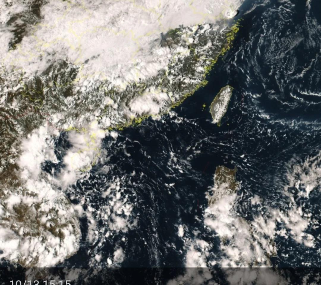 广东逼近36度高温，冷空气19号带来10度降温天气多变，真情不变。未来10天