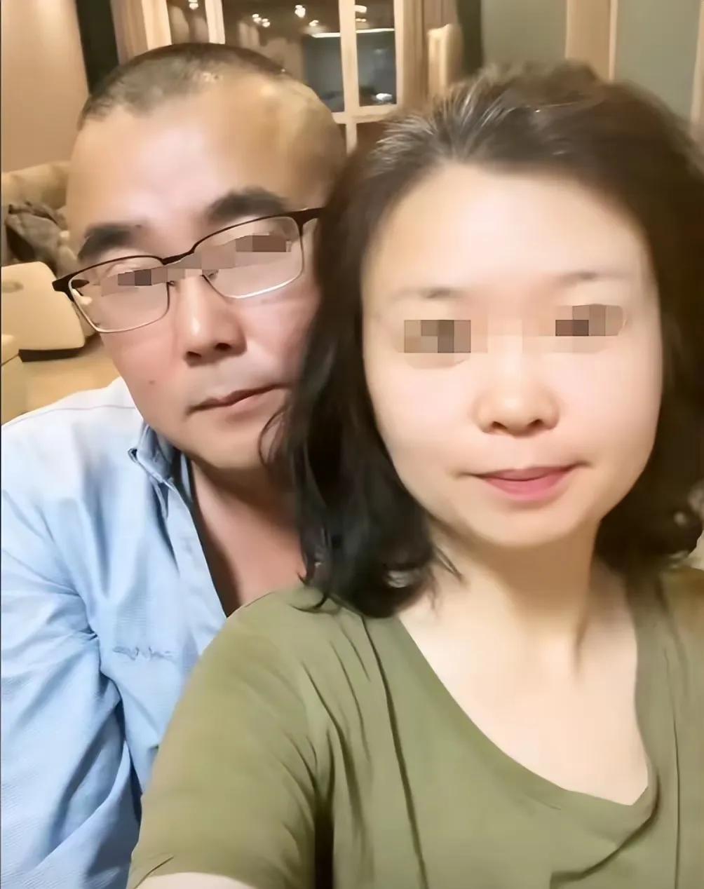 上海丁克夫妇离婚的事情，大家都不奇怪。其实很多网友都认为他们会离婚，因为两人的合