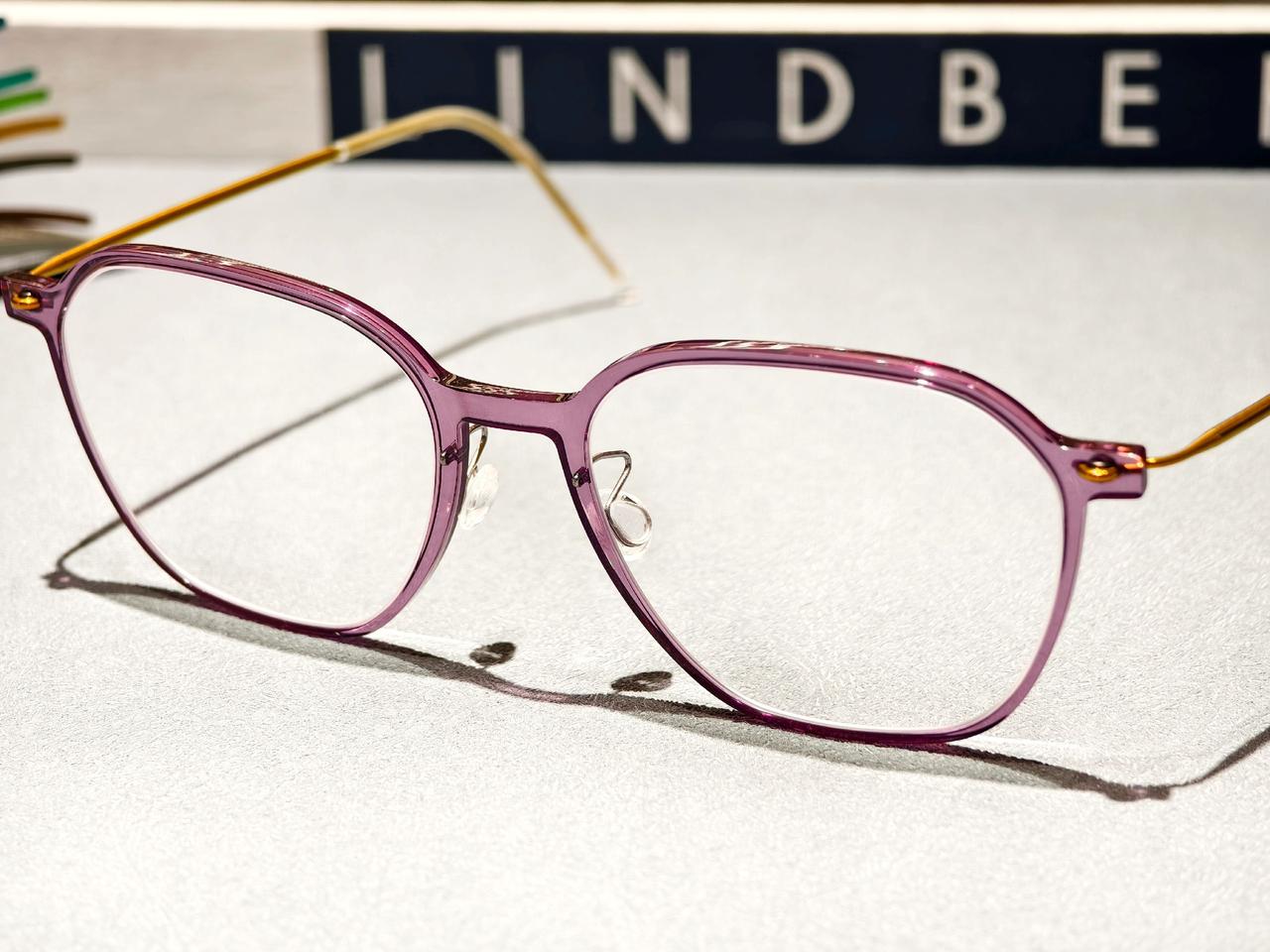 我想过最先爆的会是餐饮，也想过可能是女性的卫生用品，但没想到315最先被