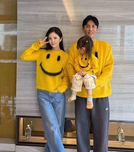 杜淳老婆王灿长得不比女明星差吧，怎么没有出道呢？​​​