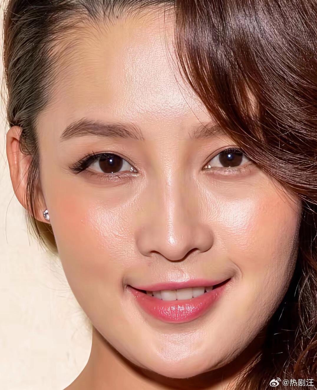 李沁生图好美。