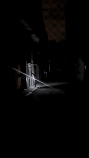 古巴首都天空出现爆炸红光：视频中城市一片漆黑！有报道称22日古巴首都哈瓦那出现巨