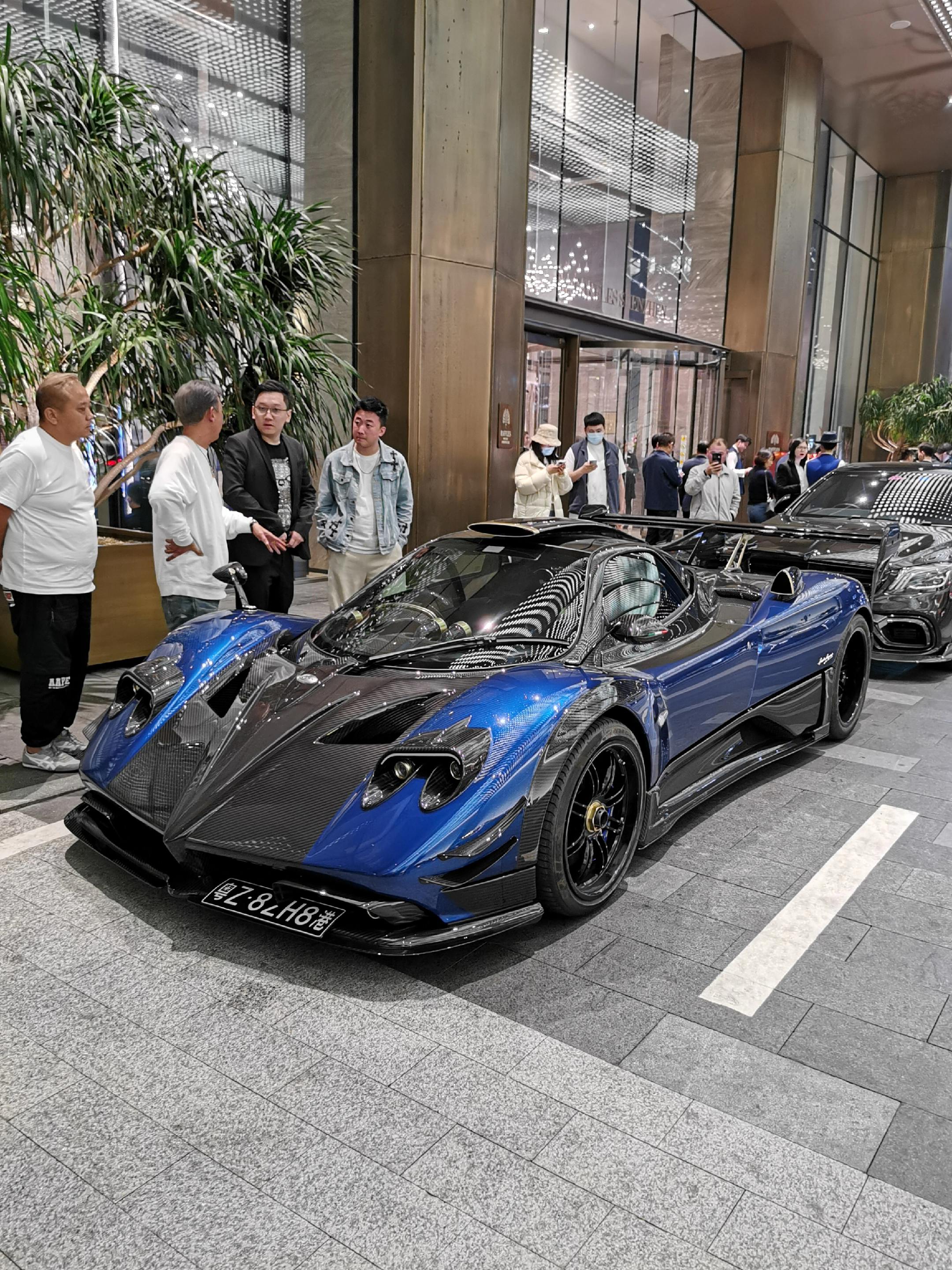 帕加尼Zonda MY 帕加尼huayra ZY  两台同框属实震撼 ！