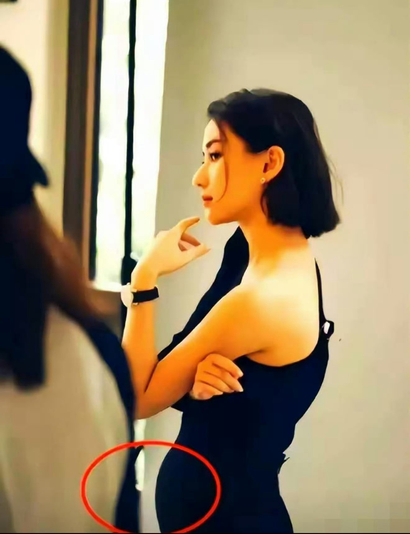 何超莲窦骁婚变的原因大家都猜错了，本来以为是何超莲家欺人太甚，其实两个人都有责任