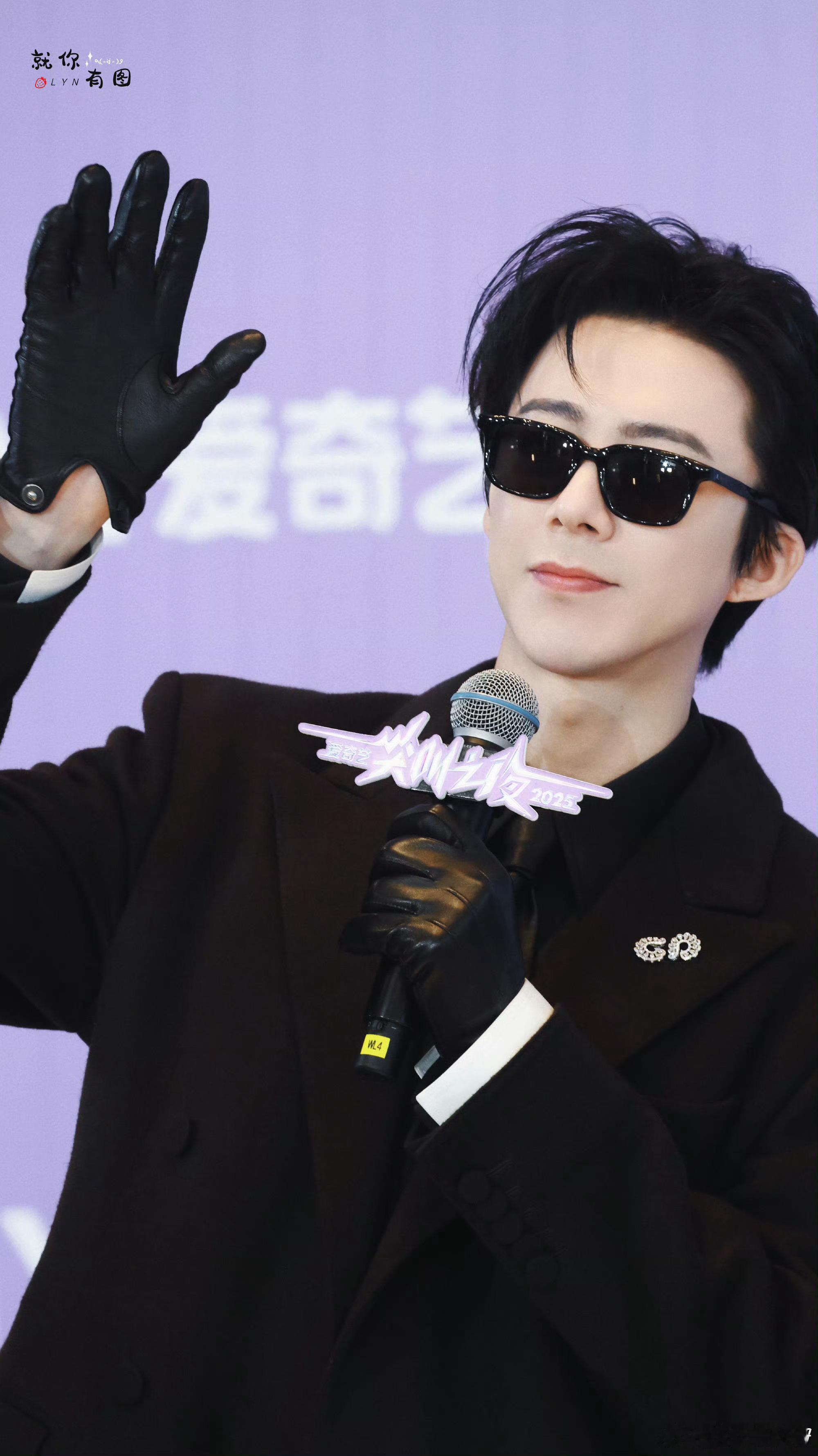 刘宇宁完完全全就是巨星范儿，客观地说一句话，内娱真正的双栖还真就只有他，每一个赛