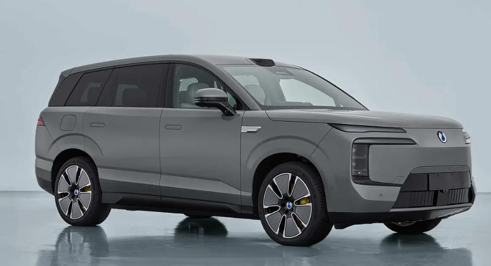 3月16日，最新一期工信部目录披露新款腾势N8L长续航版申报信息：其将配备75.