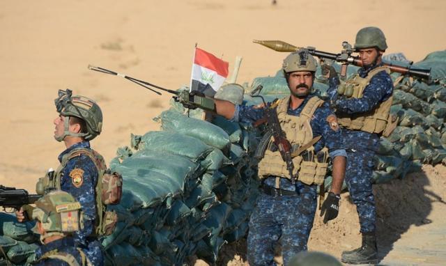 伊朗的军工到底是什么样的水平？为什么总有新武器投入使用？有人说：伊朗国防工业