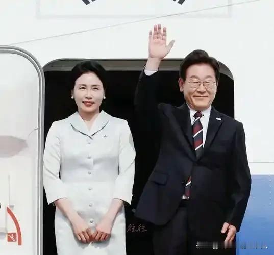 韩国民众有福啦，此次选出了一位出色的总统。这位新总统身上，洋溢着与往届政客不同