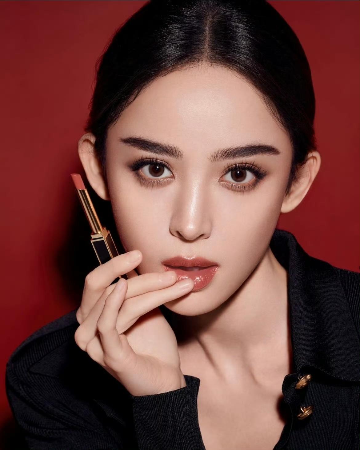好美一张脸[大笑]