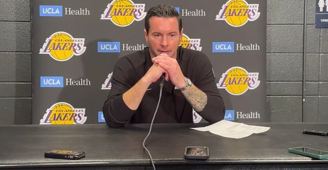 雷迪克谈里夫斯：“这支球队既是勒布朗的球队，是卢卡的球队，也同样是‘他的球队’。