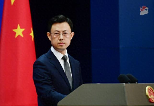 中美之间,已经没有回头路了。美国手里的绳子,已经勒住中国经济的咽喉;而中国手里的