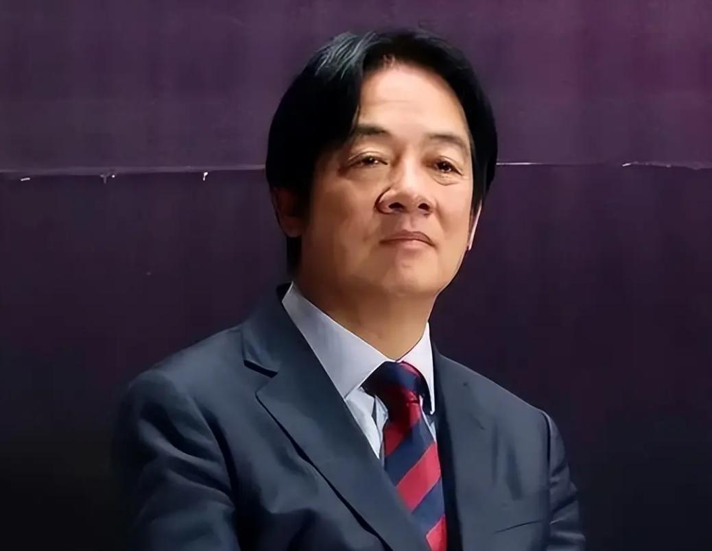 赖清德担心的还是来了！特朗普在访华结束后对媒体说美国的对台政策没有改变他