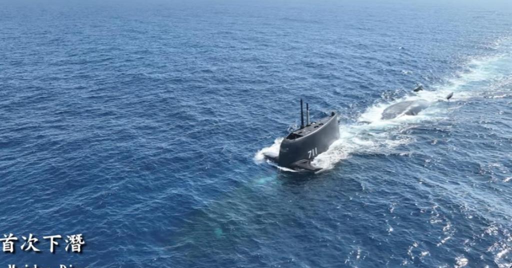 就在刚刚，台“民进党”正式公布，2月8日，台湾省民进党当局首次公布自制潜