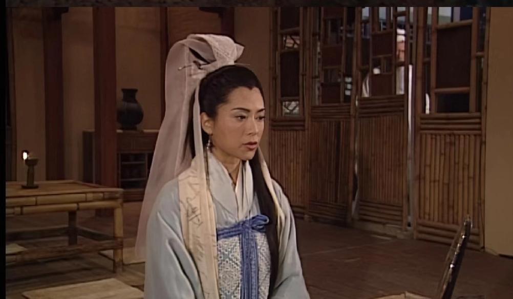 20年前的乌廷芳，20年后的琴清。这哪是穿越，简直是毁容！新版《寻秦记》这波