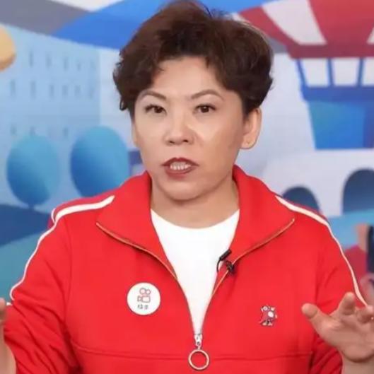知名乒乓球评论员邓亚萍透露，即将开打的中国乒超联赛，已经拒绝了35名外援的参赛申