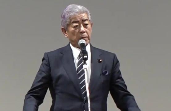 日本前首相曾提醒高市，当年中国免掉千亿赔款，是因给日本立了个死规定，这笔钱按